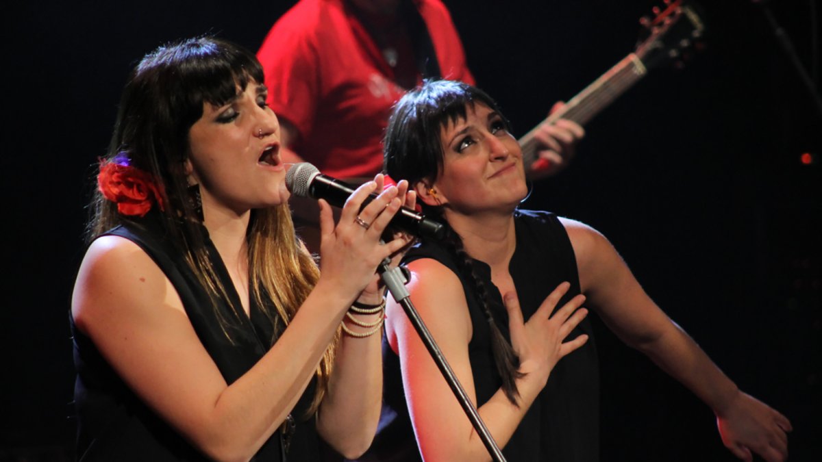 Rozalén sale de gira por todo el territorio nacional para presentar su nuevo álbum de estudio.