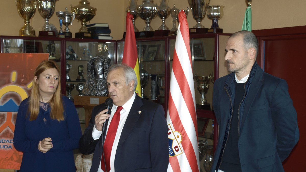 Tridente Alfonso-Lorena-Soriano.