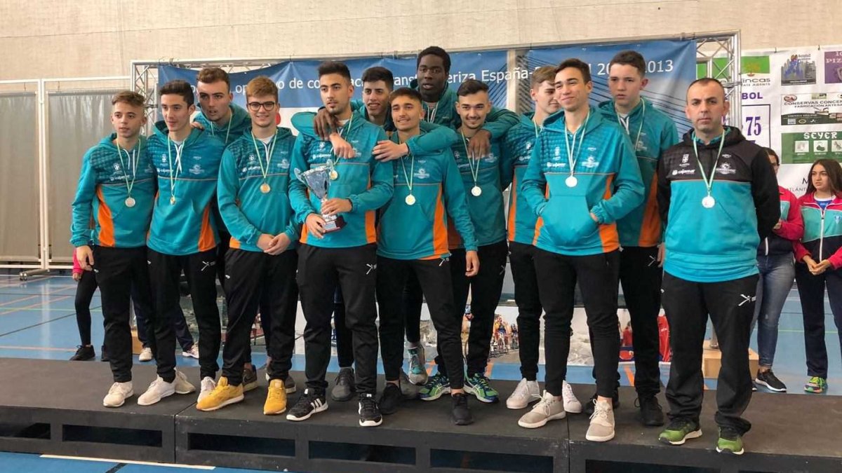 Los almerienses subidos al podio de Andalucía.