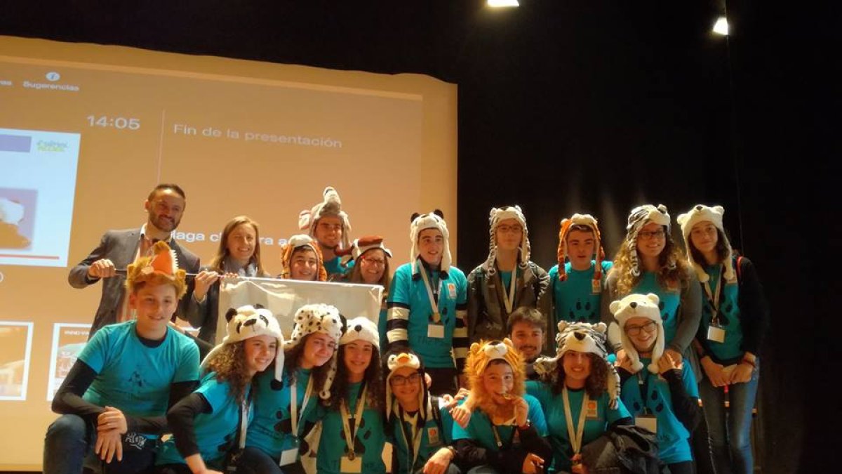 El equipo The Paws de Vera, semifinalista en robótica este año.