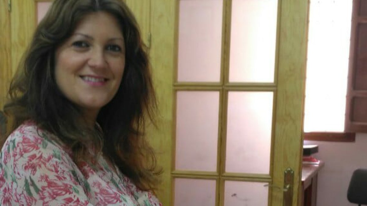 Puri Frías, elegida secretaria general en la asamblea.