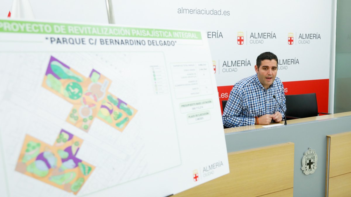 Juan José Alonso, concejal de Servicios Municipales, presentado los proyectos