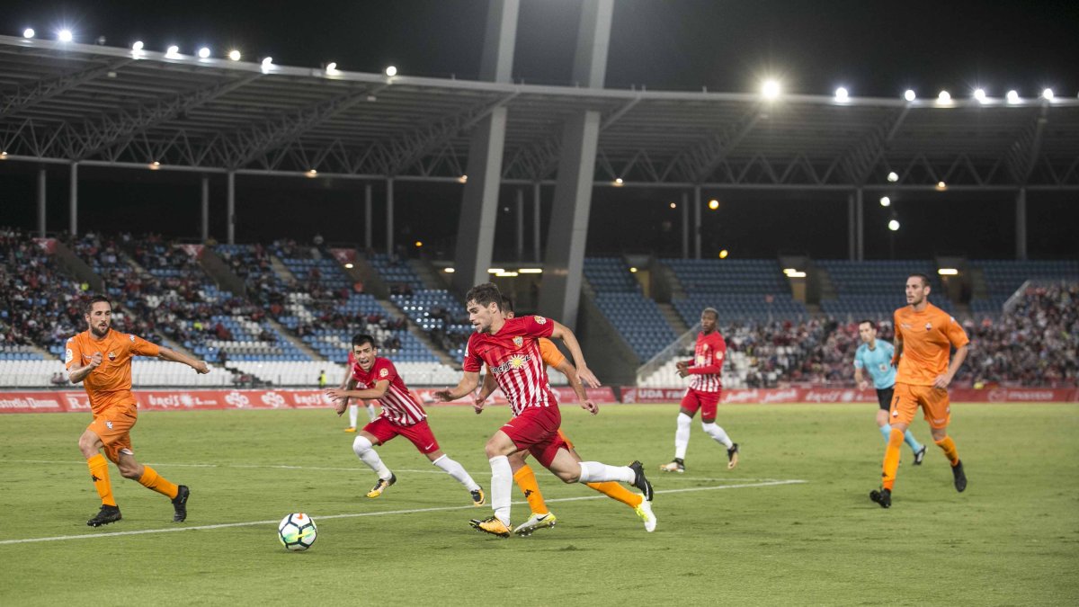 Pozo en el Almería-Reus.