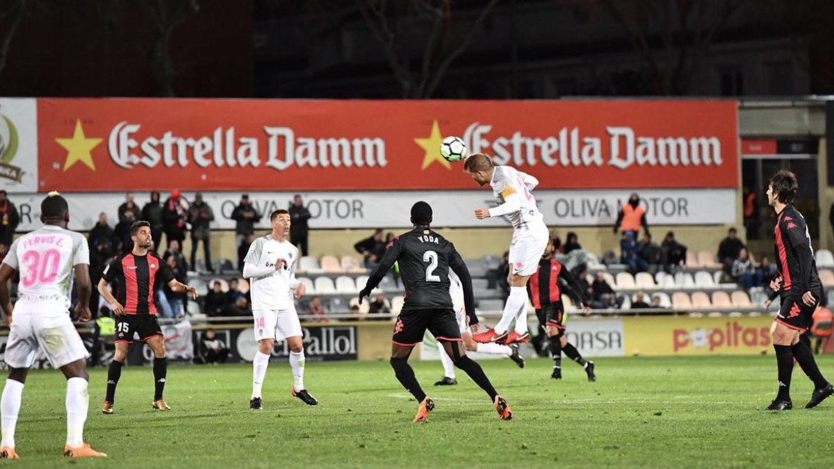 Una jugada del partido.