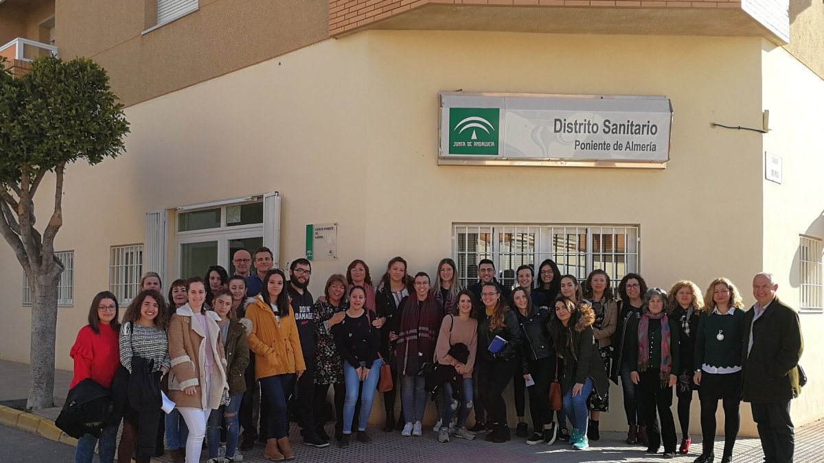 Recepción a las puertas del Distrito Poniente.