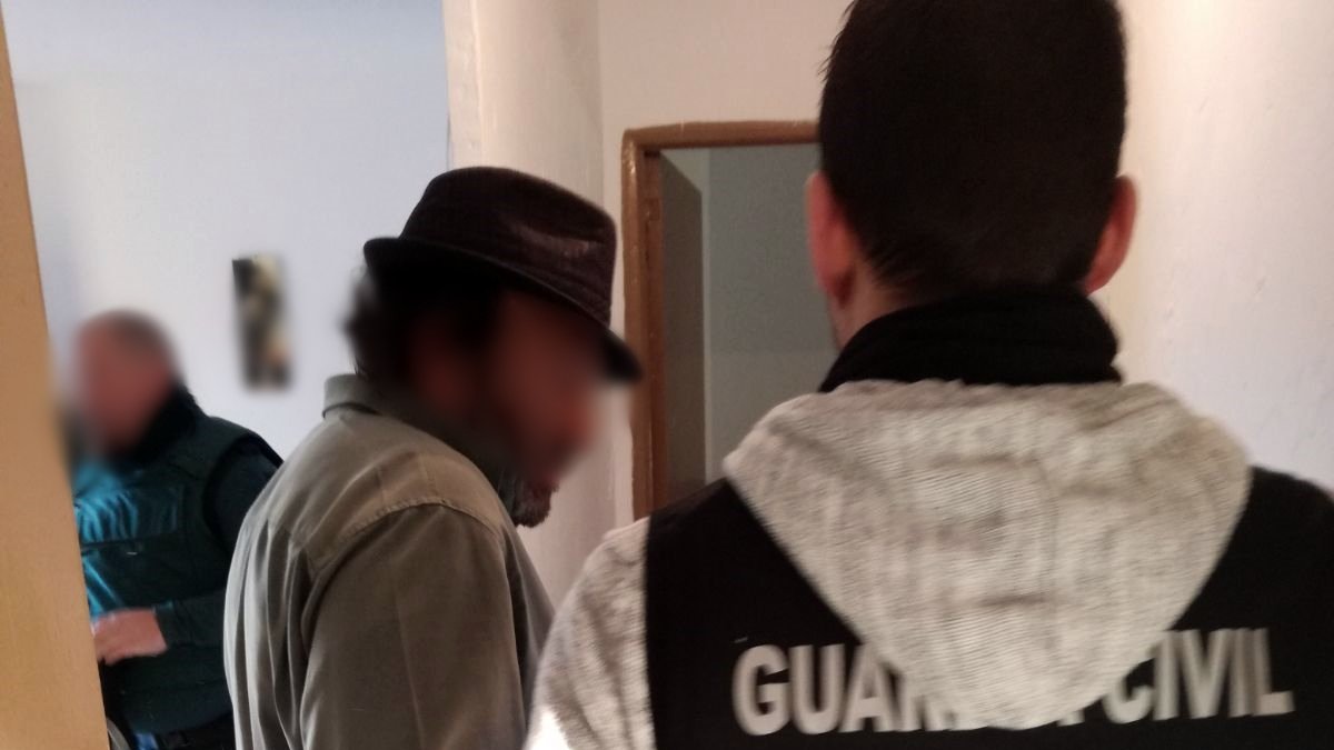 El detenido tenía dos requisitorias y varios delitos con violencia a sus espaldas.