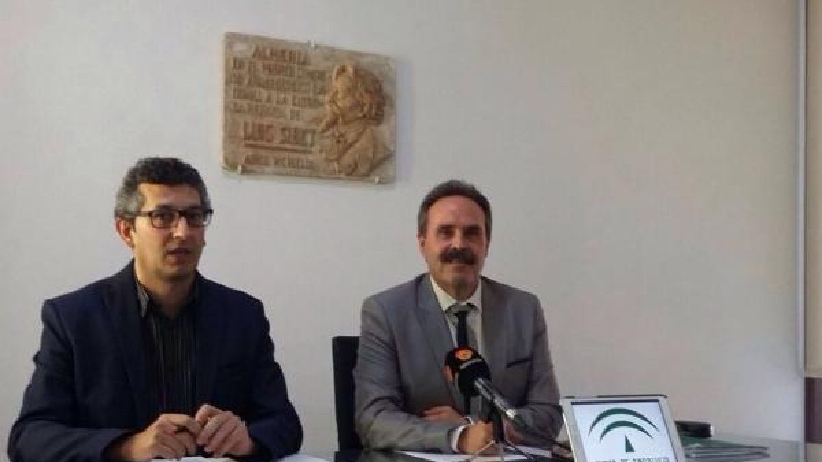 Presentación de las actividades de abril, ayer en la biblioteca del Arqueológico.