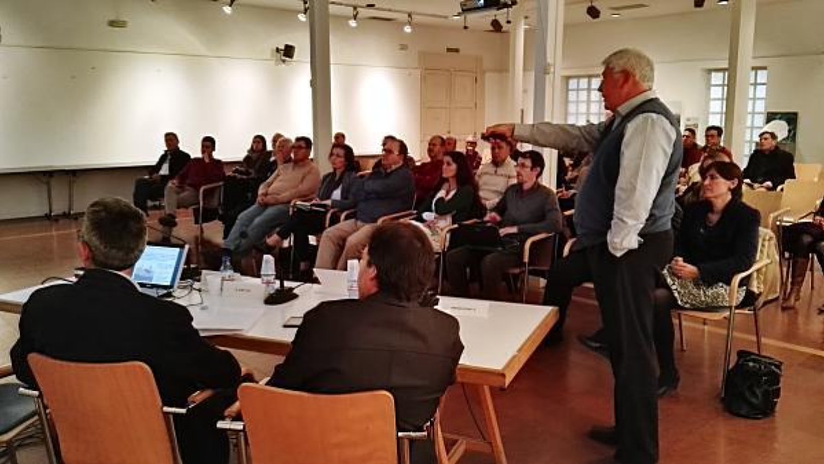 Reunión de los expertos con los arquitectos almerienses