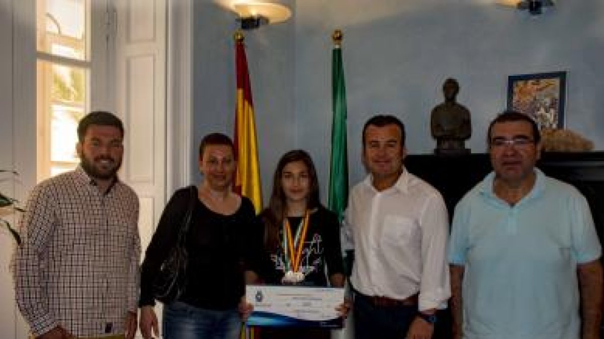 Carboneras se rinde a los éxitos de Nerea Zamora.