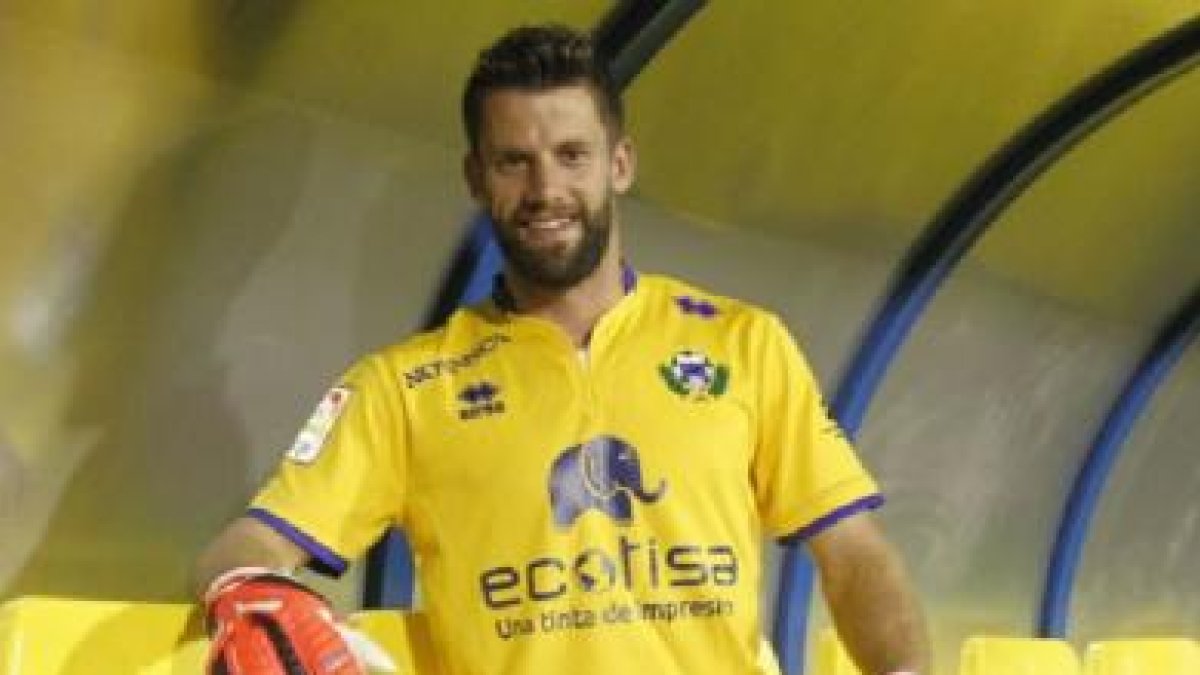 Dani ha saboreado la primera victoria bajo los palos.