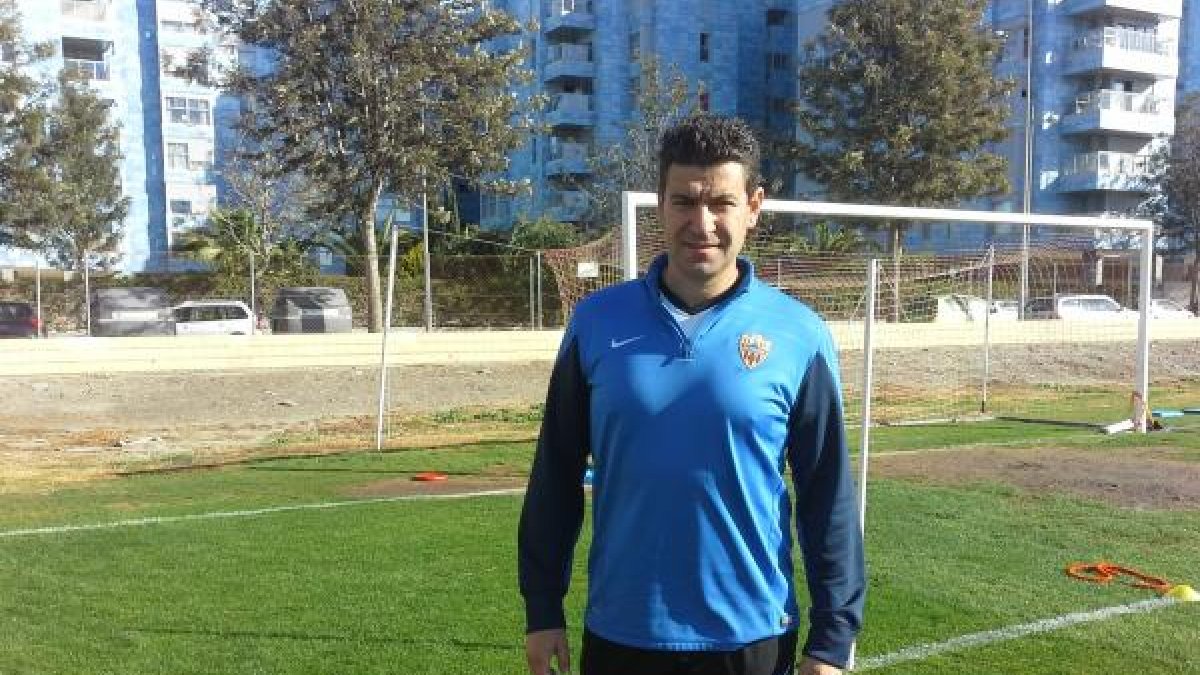 Fernando Estévez en el campo de La Vega.