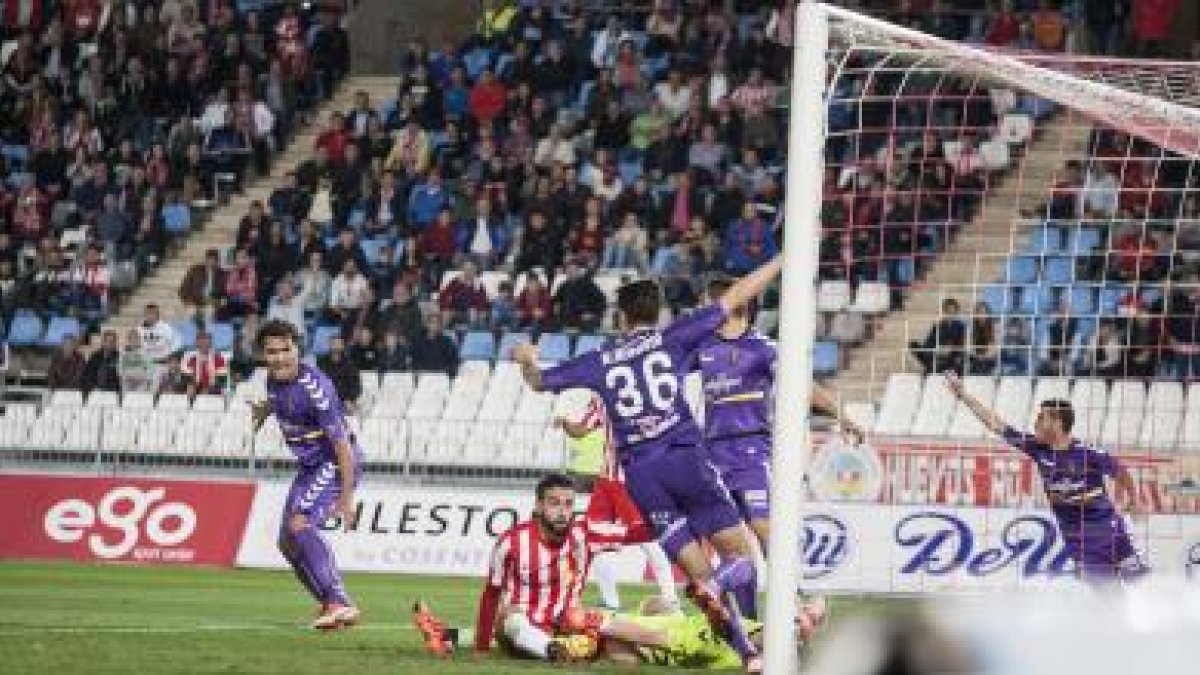 Chuli nada más fallar el penalti contra el Valladolid.