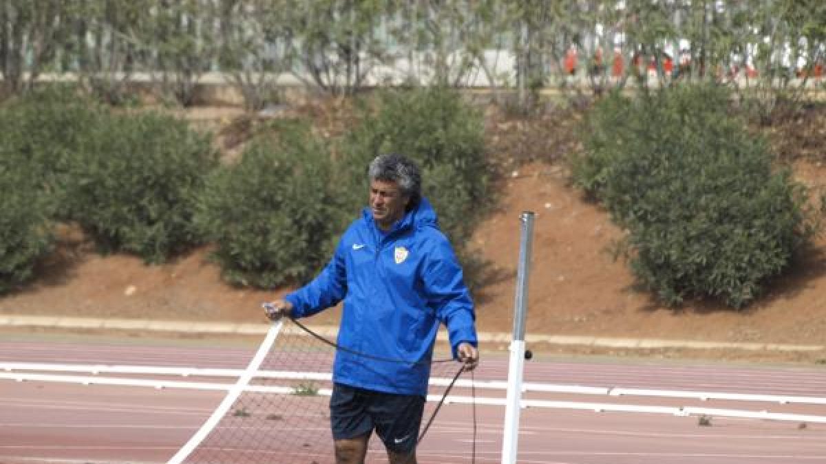 Pipo Goro, listo para un domingo de familia y fútbol.