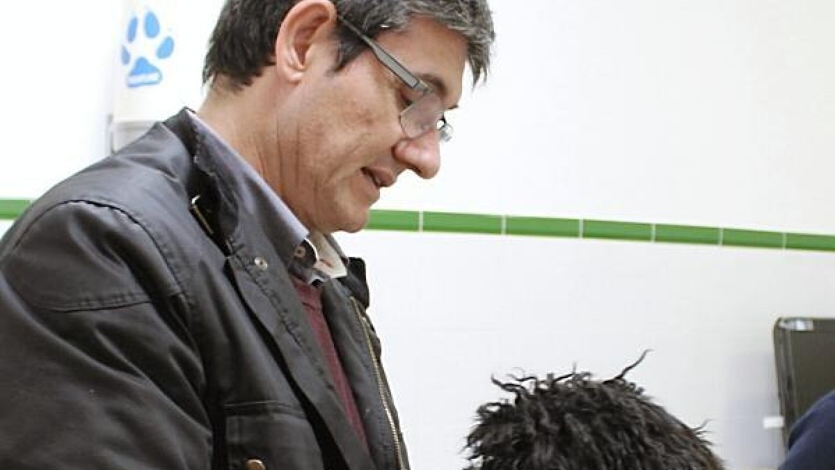 Adra implanta un nuevo sistema de registro de animales