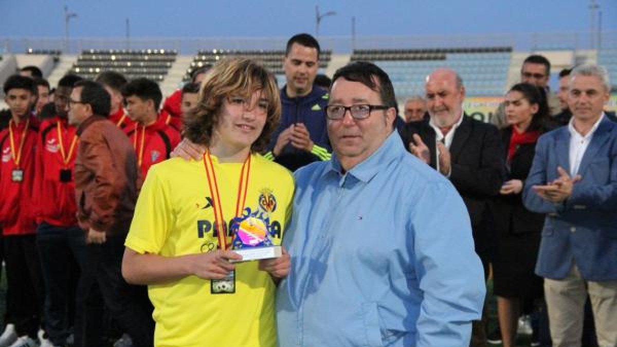 J. J. Rubí con un canterano del Villarreal.