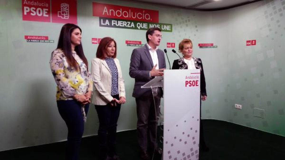 Parlamentarios del PSOE.