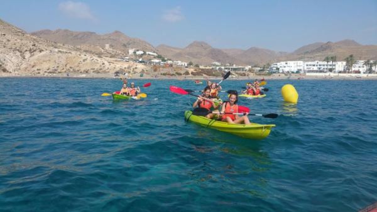 Actividad en el mar.