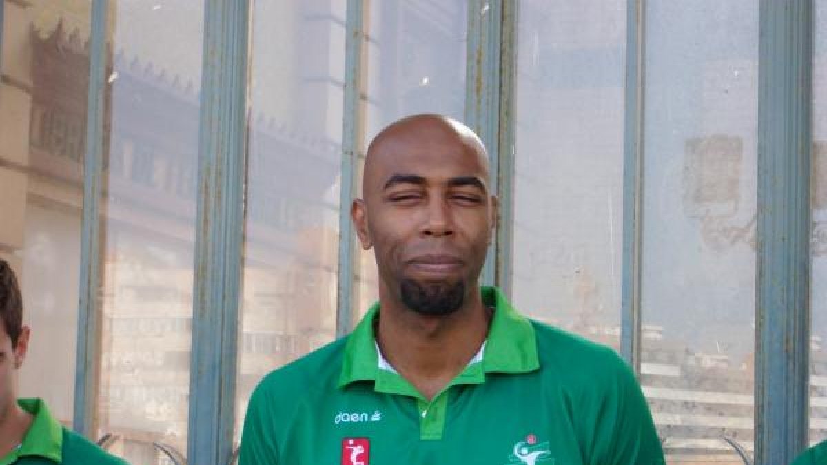 Moisés Cézar se prepara para la gran batalla.