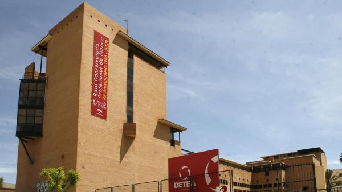 Edificio del Conservatorio de Música de Almería.