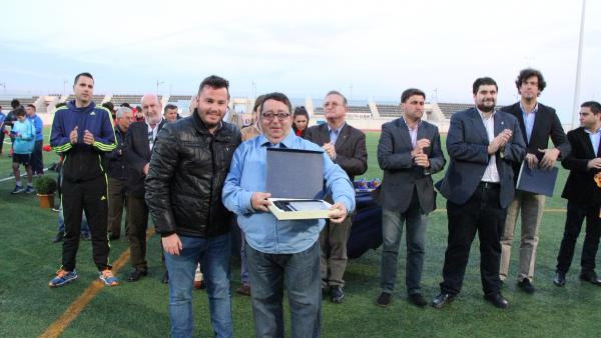 José Juan Rubí se llevó el premio de las Escuelas.