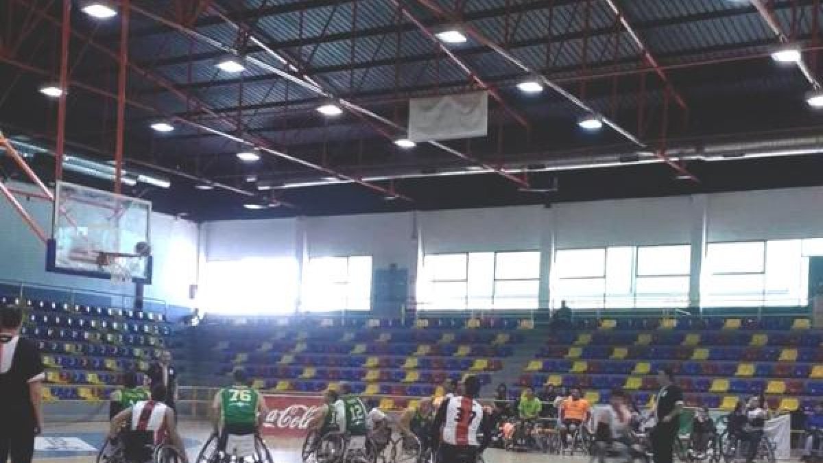 Una jugada del partido.