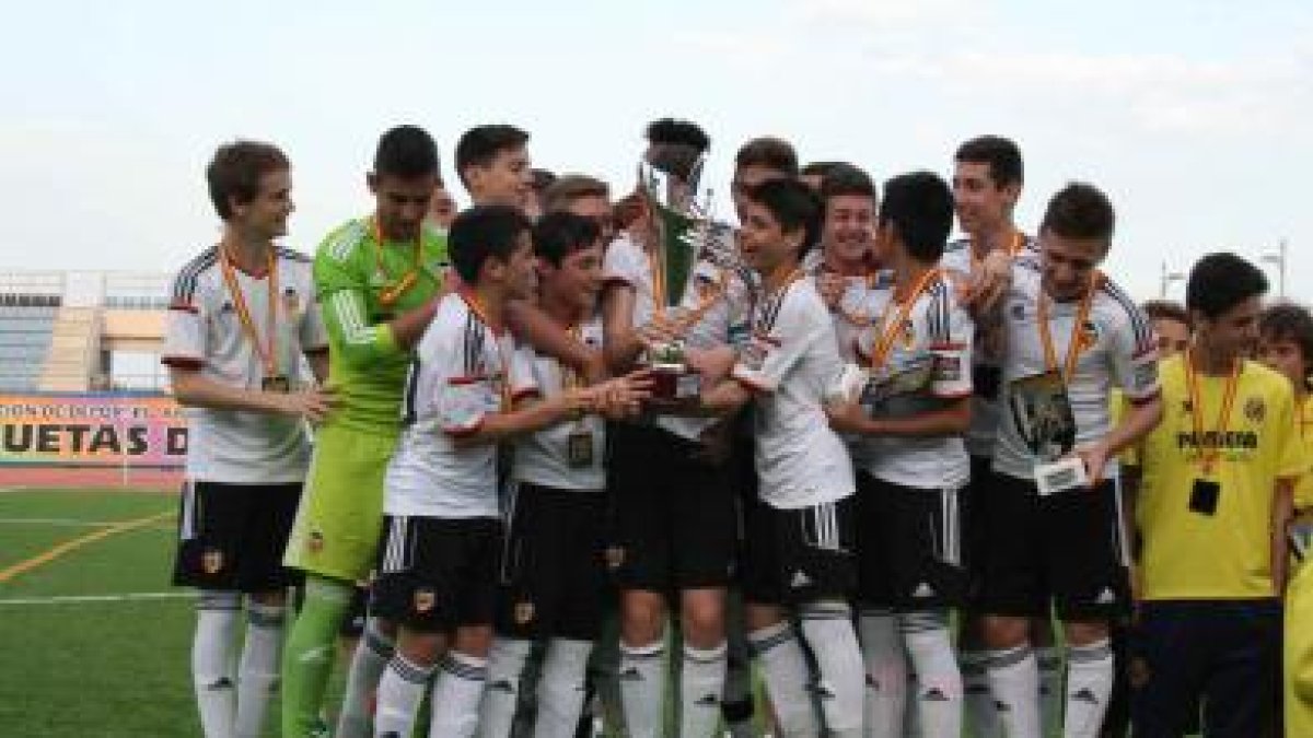 El Valencia defiende el título de la pasada edición.