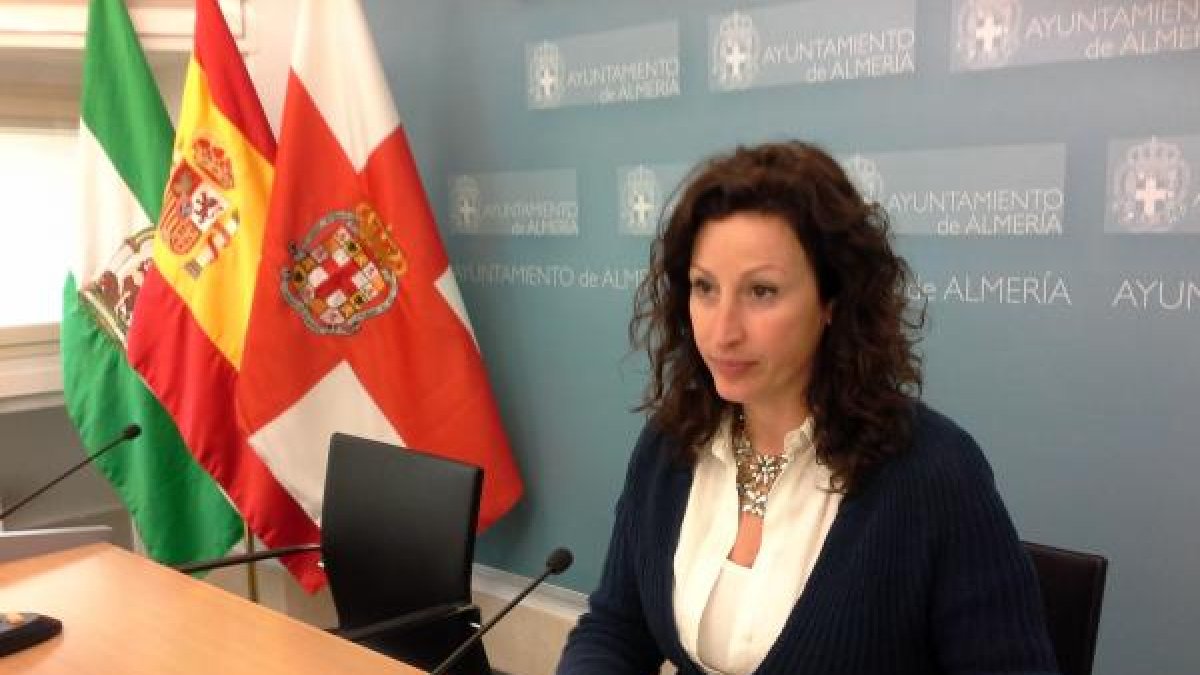 La portavoz del equipo de gobierno municipal, la concejal María Vázquez.
