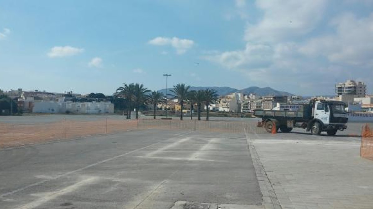 Así se encuentra actualmente el recinto ferial, cuyas obras terminarán en junio.