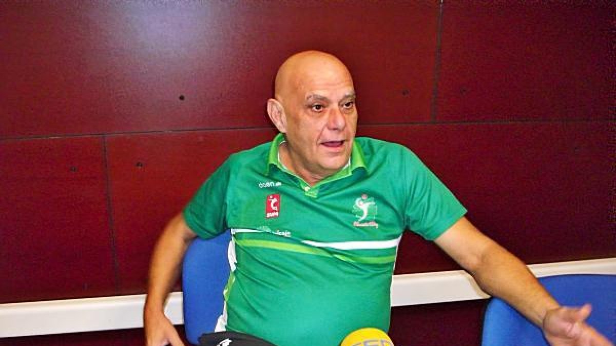 Piero quiere la victoria ante Vecindario.