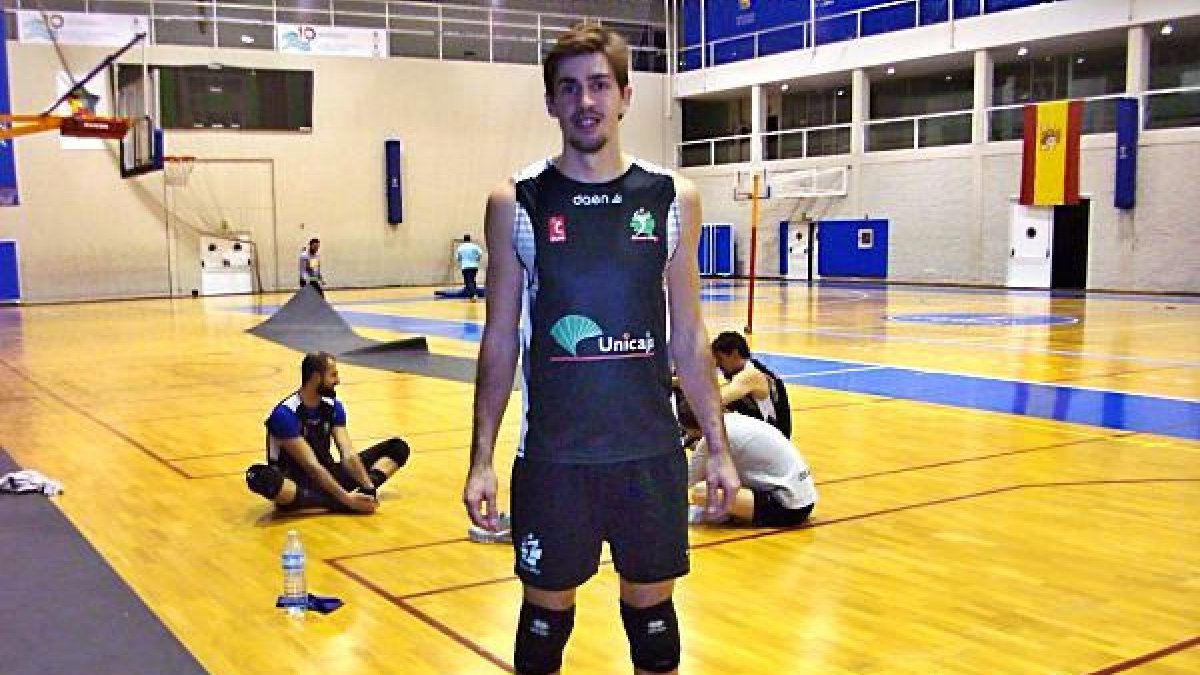 Jorge Almansa en la sesión de entrenamiento.