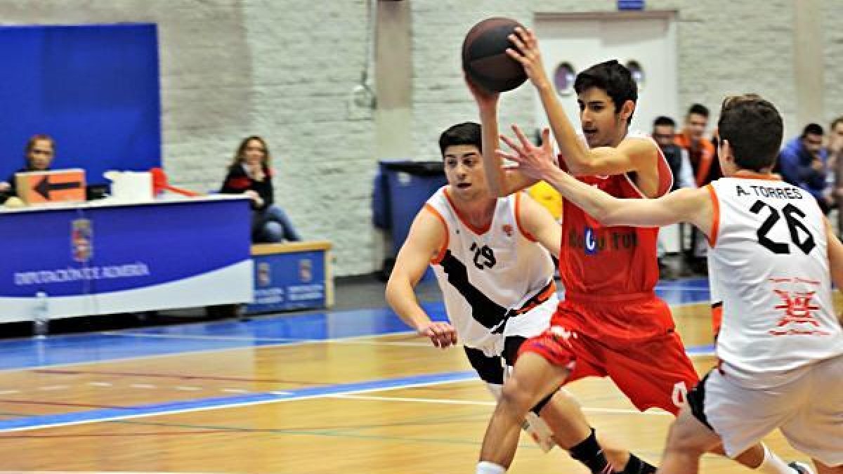 Julio González en acción.