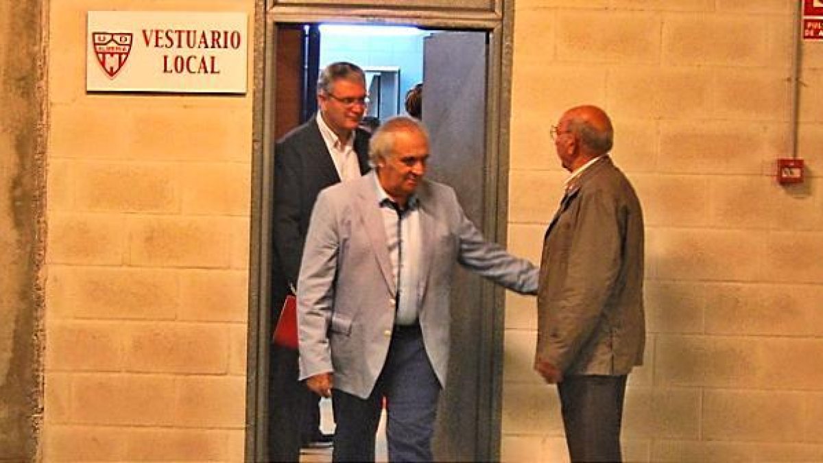 Alfonso García cualquier día se encontrará con la dimisión de su Mister si la cosa marcha mal.