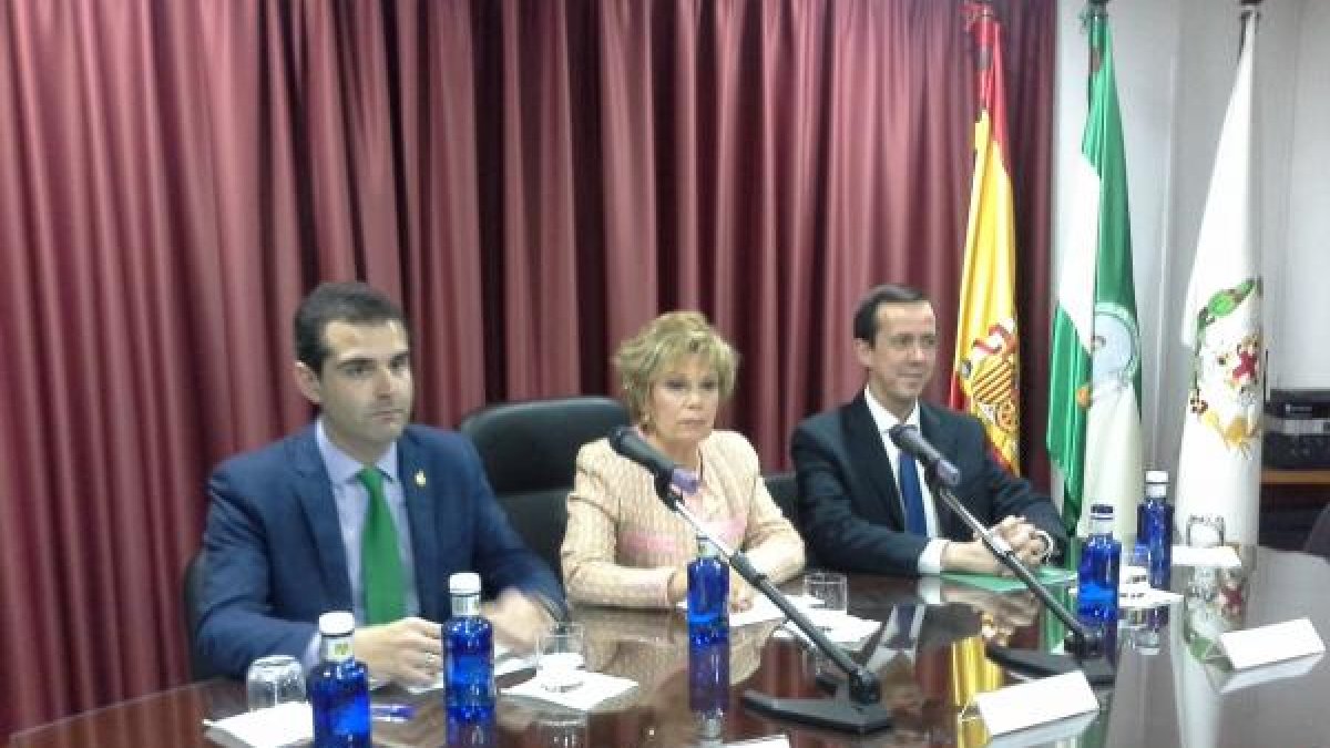 Ramón Fernández-Pacheco, Mari Carmen Del Pozo y José María Martín.