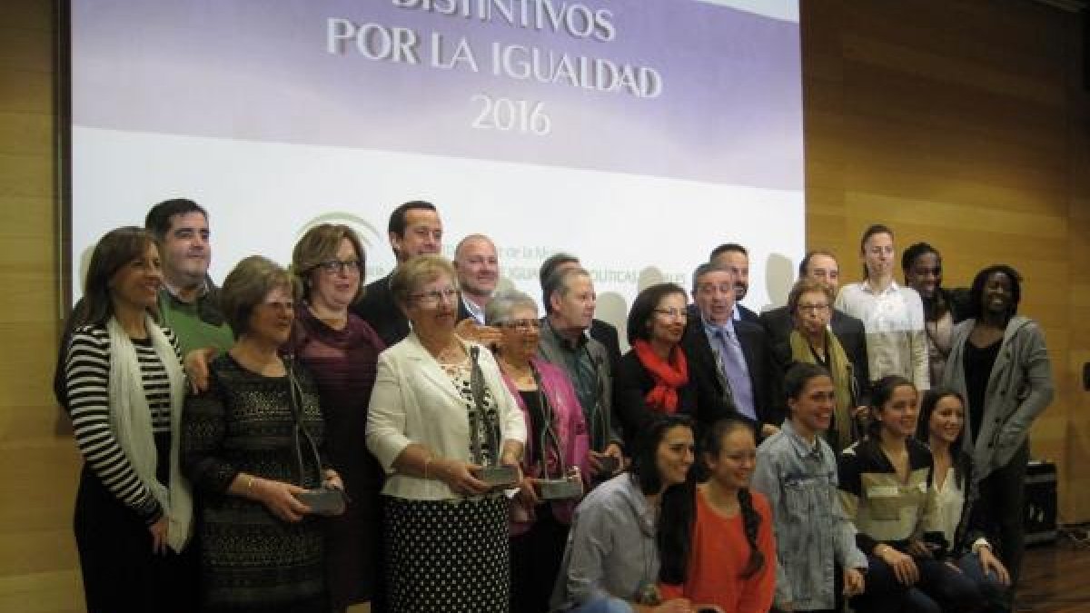 Foto de grupo de las Distinciones de Igualdad, 2016.