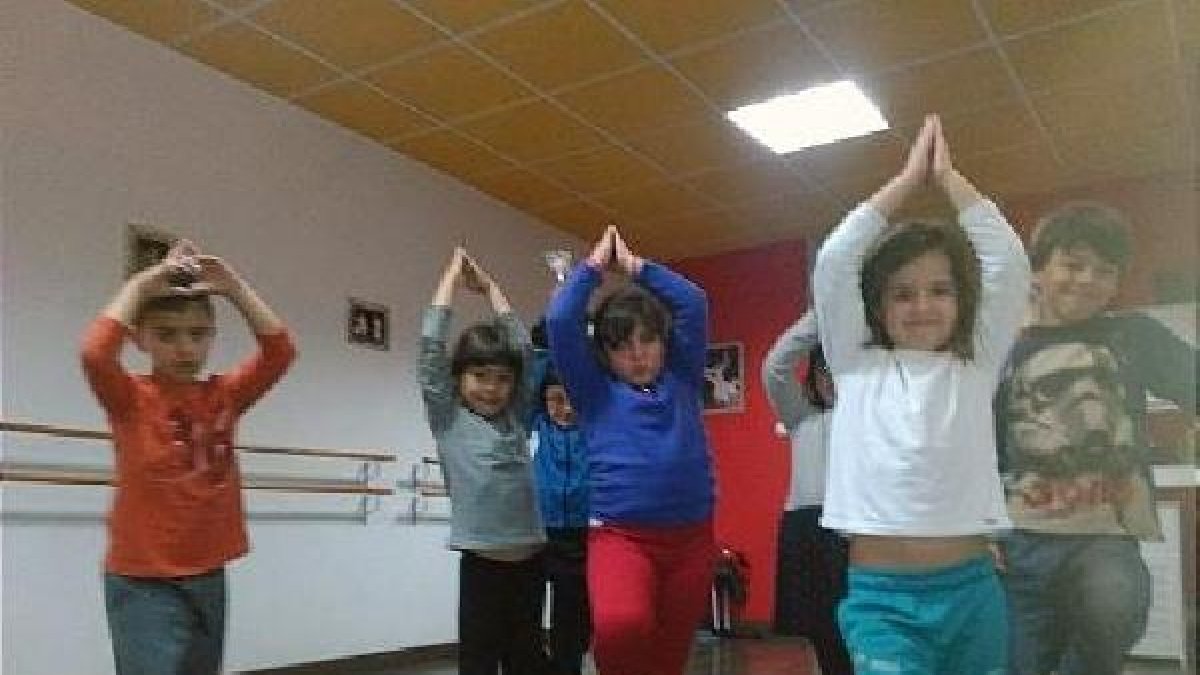 Yoga para todas las edades con Ohm Shanti