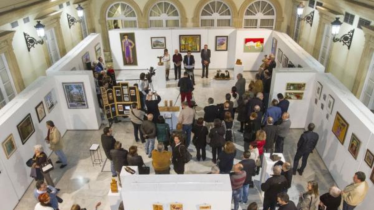 Vista del Patio de Luces de la Diputación que acoge hasta el 23 de marzo las obras.