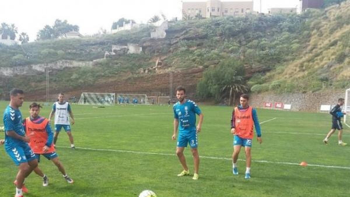 Entrenamiento del conjunto chicharrero.