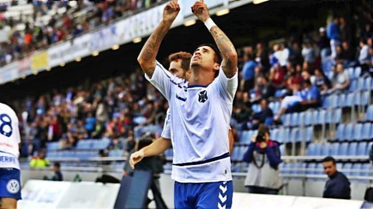 Nano, goleador del Tenerife.