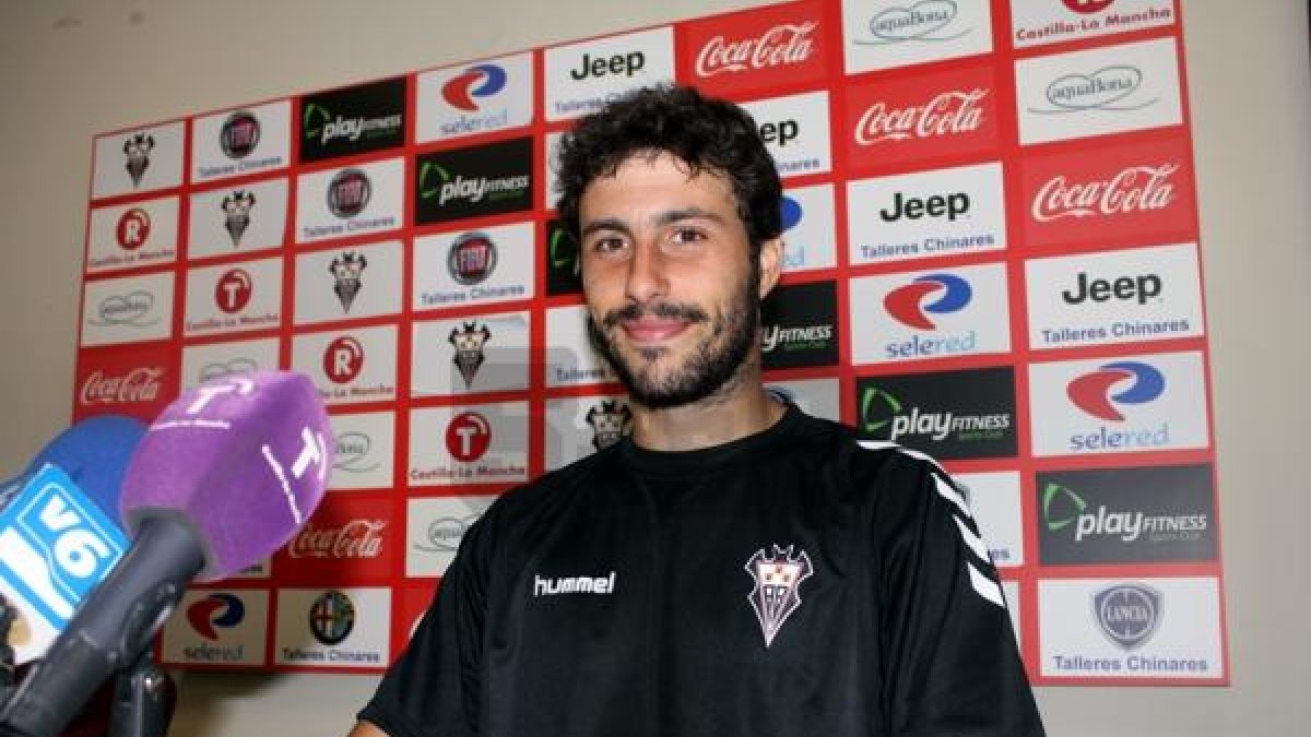 Diego Benito en sala de prensa.