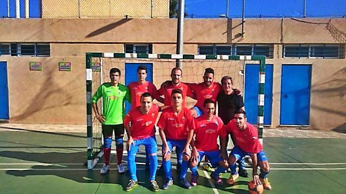 El mena, club organizador.