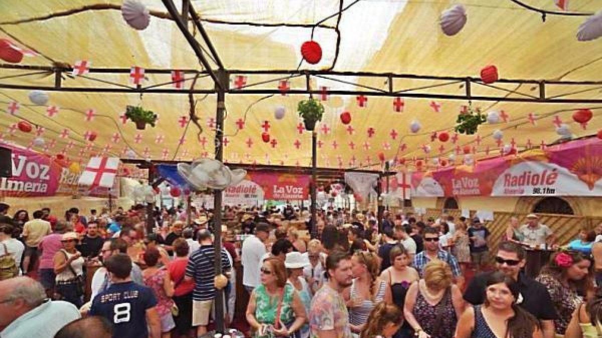 Interior de un ambigú en la pasada edición de la Feria de Almería