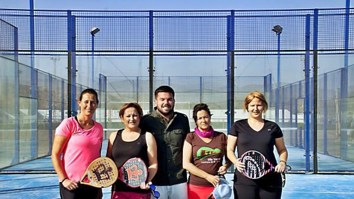 Carboneras sigue disfrutando con el mejor pádel.