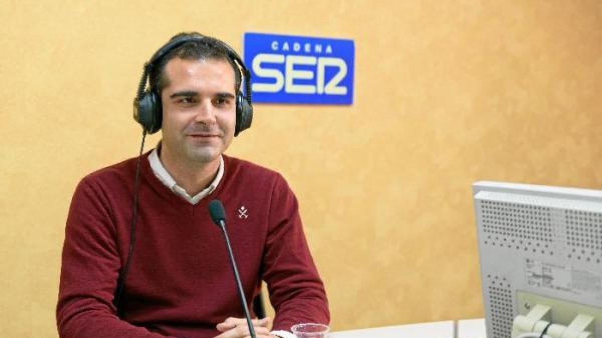 Fernández Pacheco en su última entrevista en los estudios de la SER.