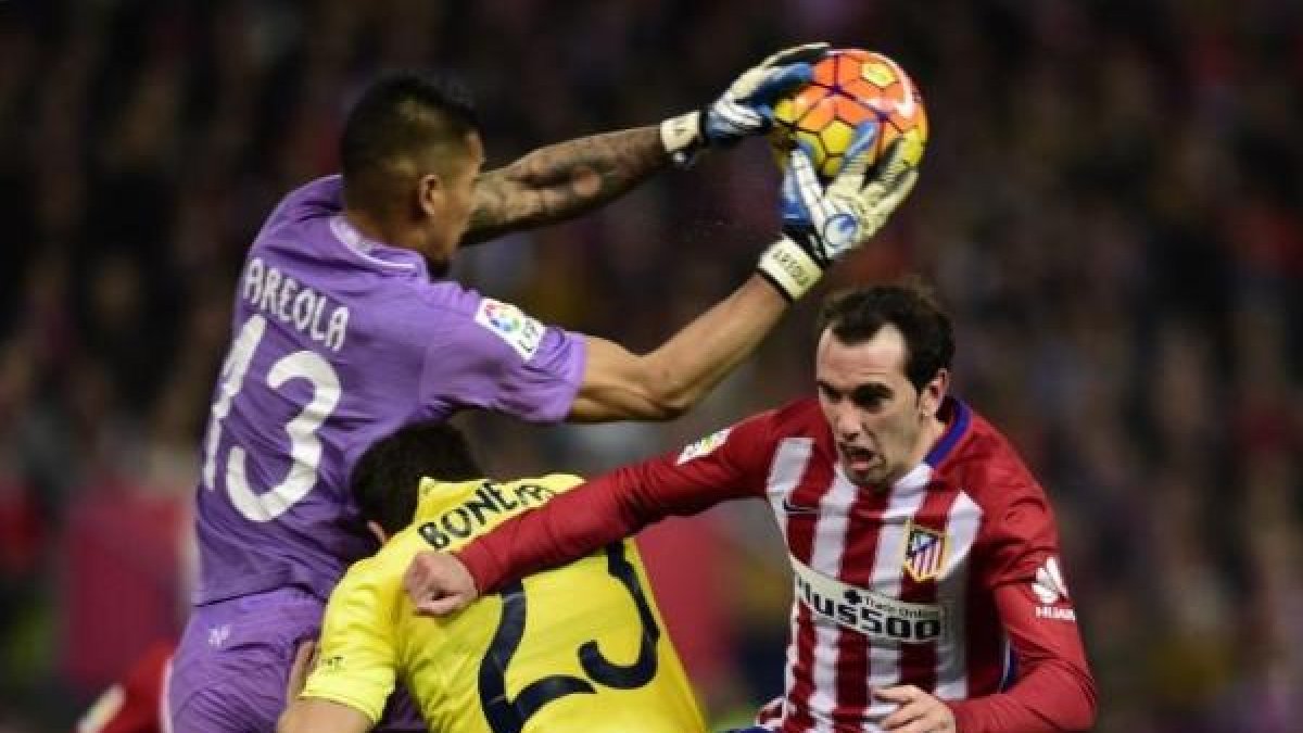 Una jugada del partido.