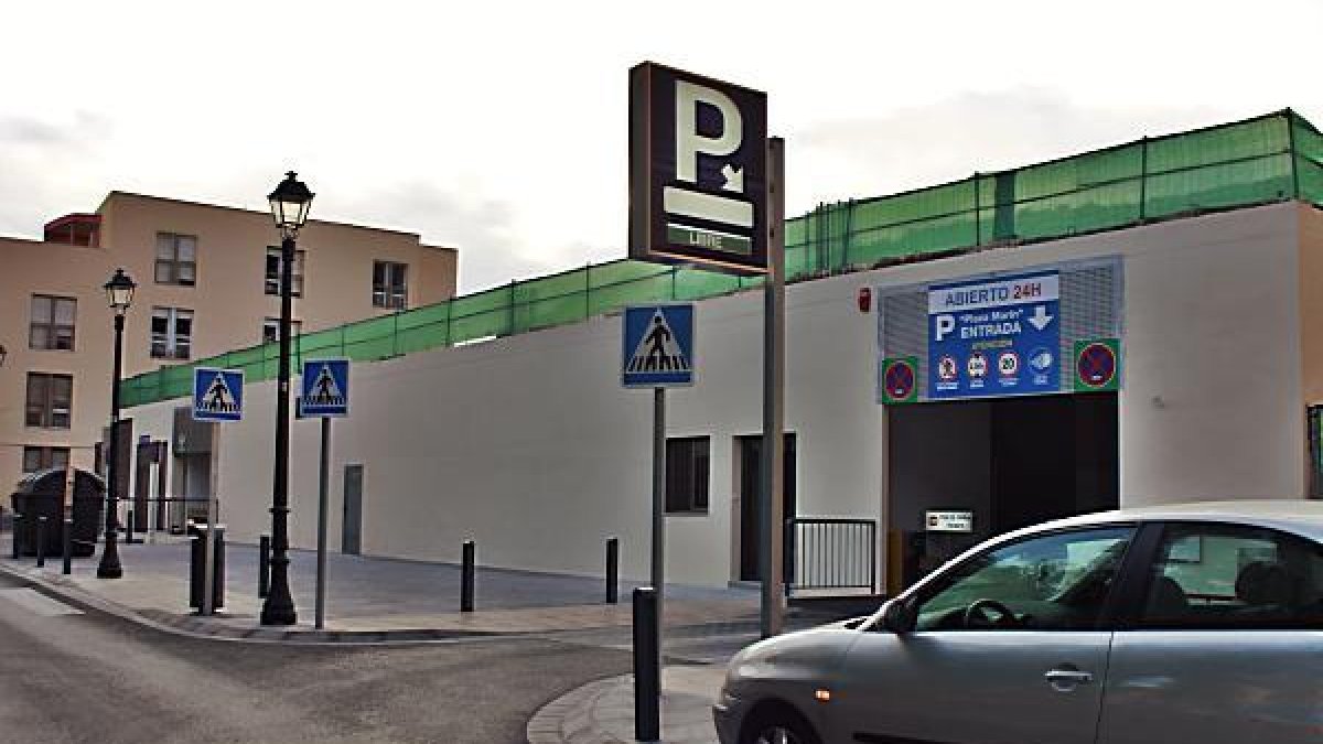 Vista exterior del aparcamiento de Plaza Marín.
