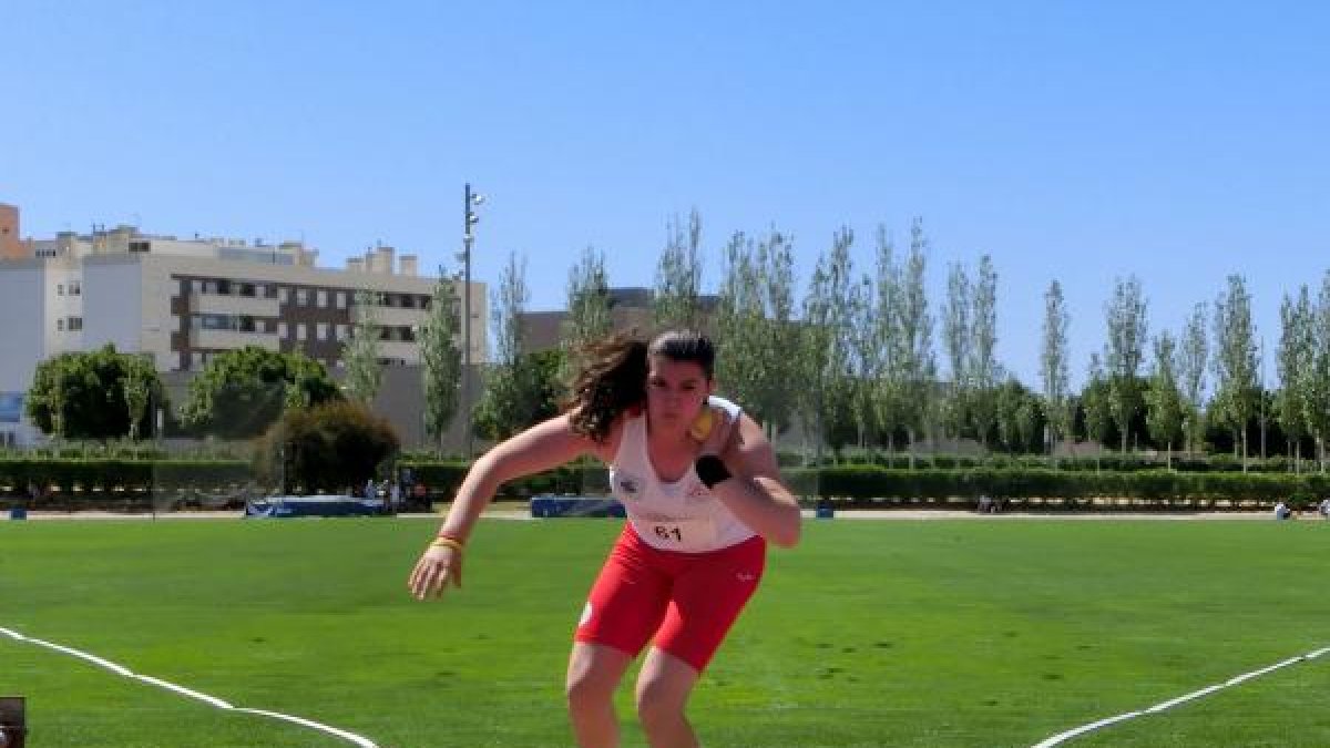 Cristina, una de las atletas de la Escuela Municipal.