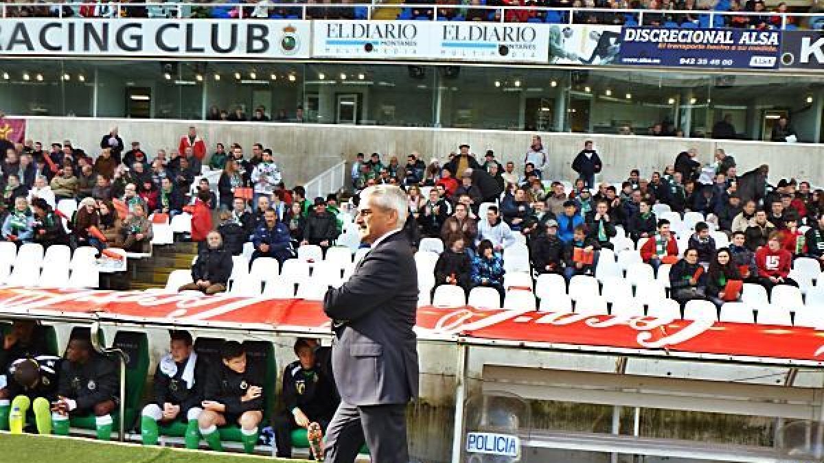 Fabri en El Sardinero como entrenador del Almería.