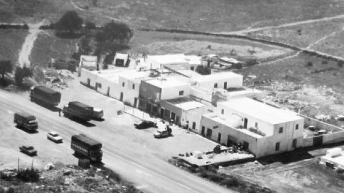 La venta del pobre en toda su dimensón en una imagen de finales de los años 60.