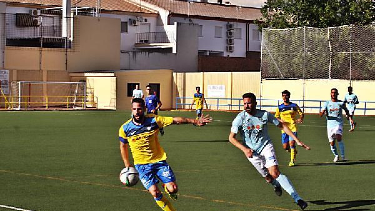 El Ejido no cede en su lucha por el play off.