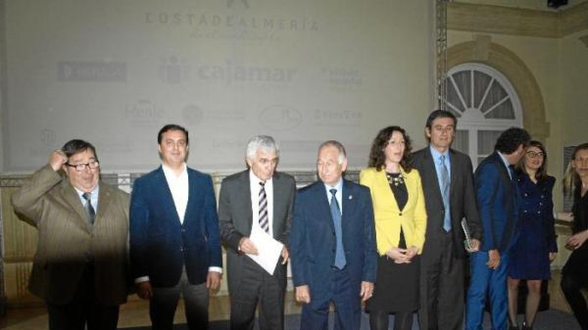 José Manuel Muñoz logra la presencia de uno de los grandes del pelotón.